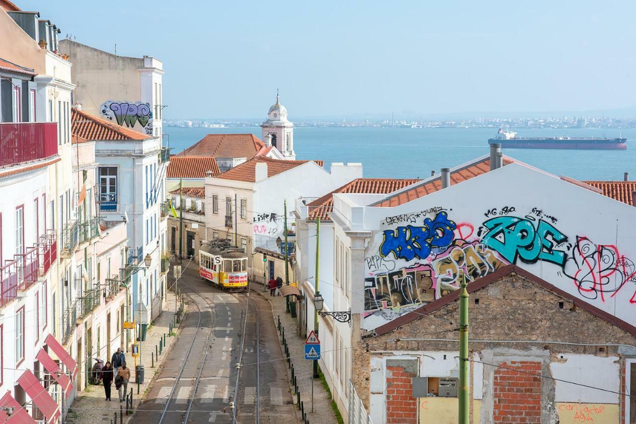 Myplacelisbon - Alfama River View Apartment ภายนอก รูปภาพ